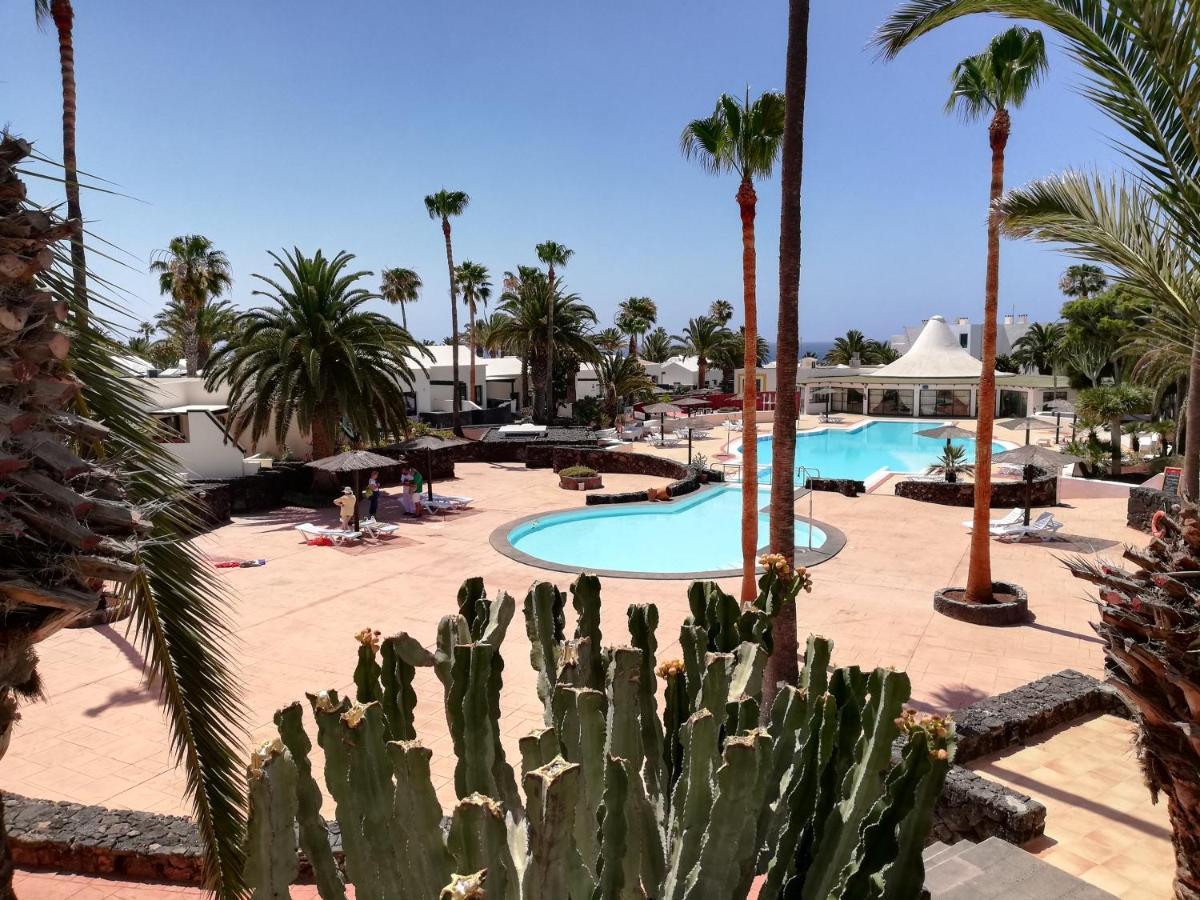 Apartamento Dino 10 Playa Roca Lägenhet Costa Teguise Exteriör bild