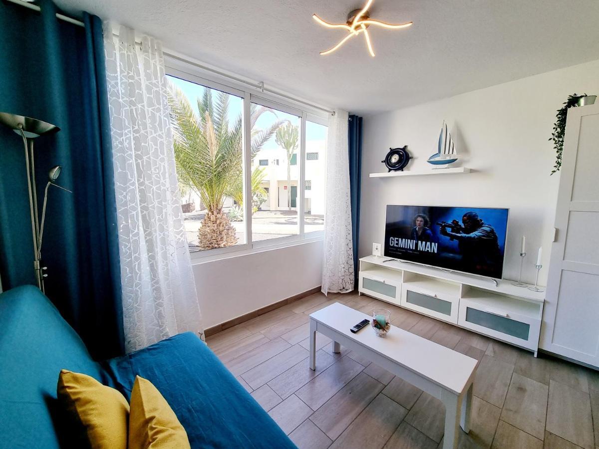 Apartamento Dino 10 Playa Roca Lägenhet Costa Teguise Exteriör bild